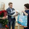Новорожденные начали получать подарки