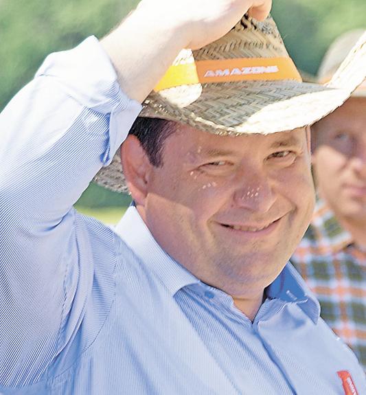 Антошка, Антошка, пойдём копать картошку