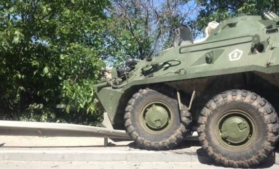Два БТР попали в аварию под Симферополем