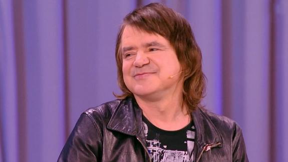 Певец Евгений Осин разбился на новом мотоцикле