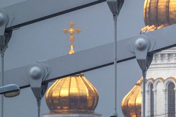 Митрополит Платон освятил Крымский мост