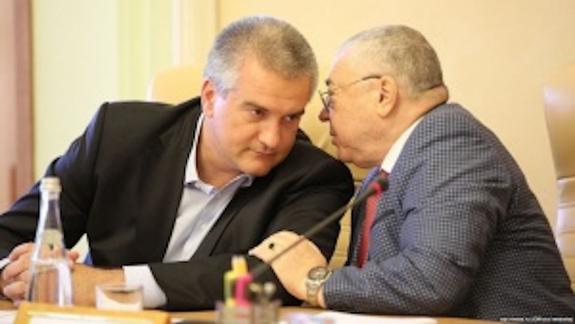 В обществе Республики Крым нарастает напряжение в связи с арестом А. Ростенко