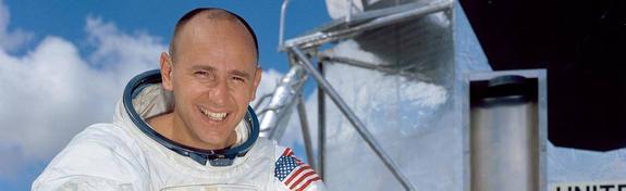 В США скончался побывавший на Луне астронавт Алан Бин
