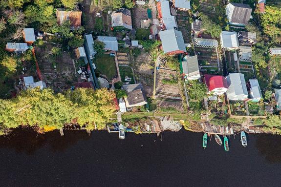 Чрезмерная работа на огороде грозит здоровью пожилых дачников