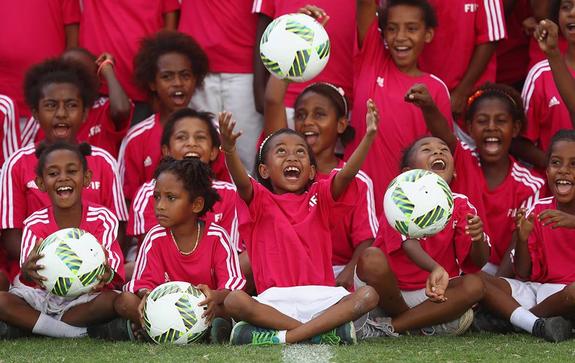 FIFA сегодня выставит на продажу 100 тысяч билетов на матчи ЧМ-2018 в Москве
