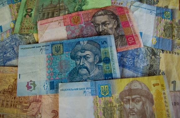 Порошенко пообещал украинским военным повысить зарплату
