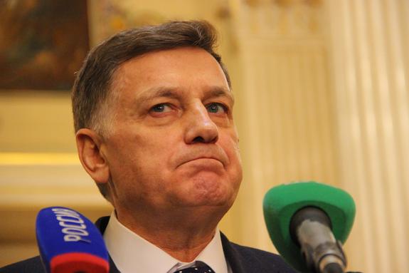 Макаров ошибается дважды: кто заменит спикера питерского Закса?