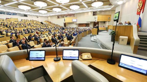 Нарколог подтвердил опасность, которую несет открытая продажа «веселящего газа»
