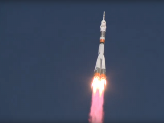 Момент аварии на ракете-носителе "Союз" попал на видео