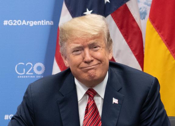 Трамп: Китай готов снизить пошлины на автомобили из США