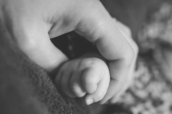 Названа сумма, которую в Забайкалье получила потерявшая ребенка в родах женщина