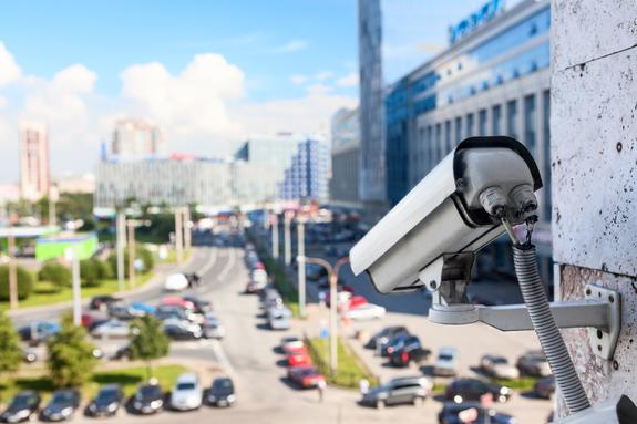 Над лицами москвичей проводят тайный эксперимент по идентификации
