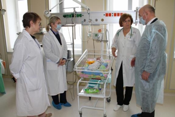 В Рязани женщина спасла новорожденного ребенка, выброшенного матерью в мусорный бак