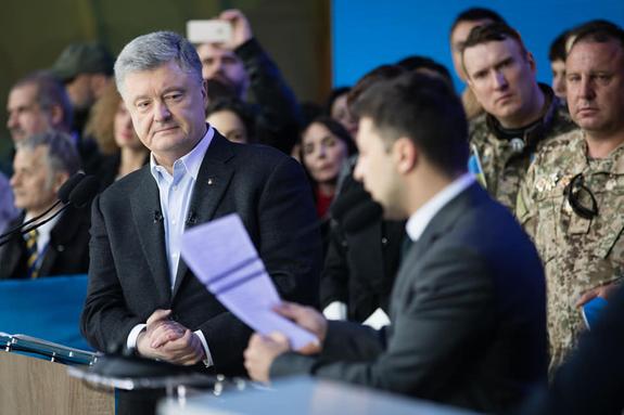 Порошенко пожаловался госсекретарю США на Зеленского