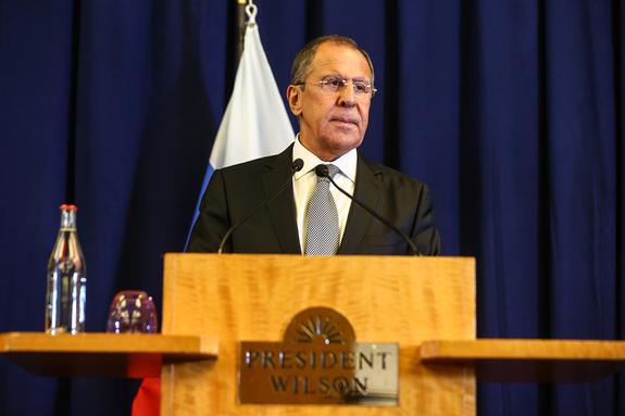 Лавров заявил, что без сильной армии вести переговоры нельзя