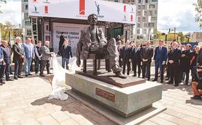 Георгий Бурков в центре «Гулливера»