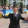 Зеленский решил выплатить деньги военным вместо проведения "недешевого" парада в День независимости