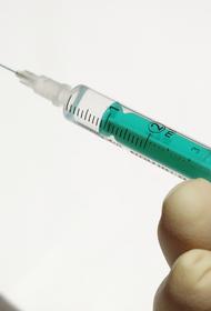 80-летней жительнице Японии по ошибке ввели две дозы вакцины Pfizer за сутки
