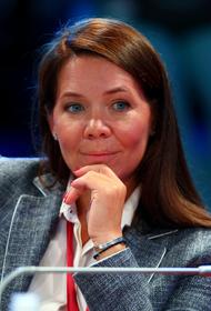 Анастасия Ракова назвала условие для перехода на дистанционное обучение школьников