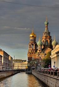 В управлении Роспотребнадзора по Петербургу заявили, что ограничения отменят после вакцинации 80% населения