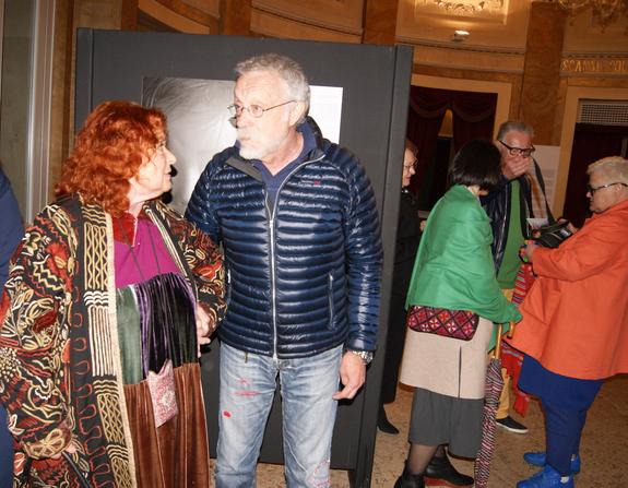 Изгнание в Падую: Юрий Рост открыл выставку, наловил карпов, согрел кефир и предложил итальянцам учить русский язык