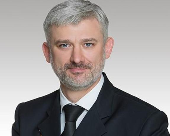 Минтранс не нашел оснований для отказа от полетов "Суперджет"