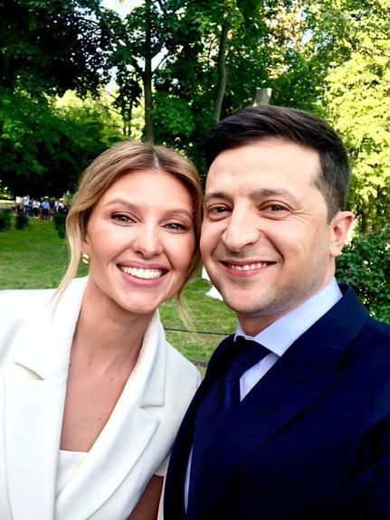 Новая первая леди Украины Елена Зеленская опубликовала фото с инаугурации Владимира Зеленского