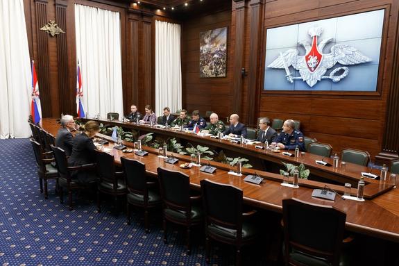 Эксперт: Что будет, если Россия выйдет из Совбеза ООН