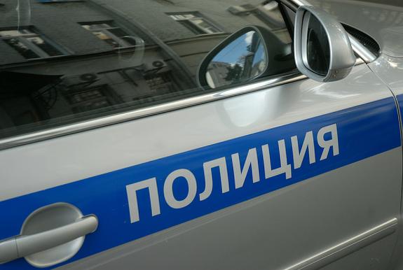 Под Липецком иномарка выехала на тротуар и сбила коляску с ребенком