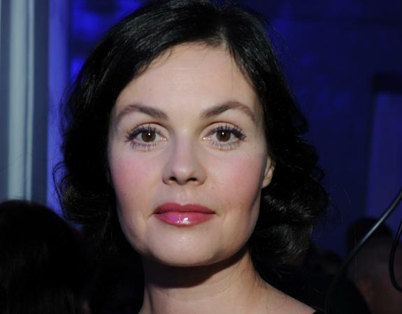 Телеведущая Екатерина Андреева покорила поклонников ярким образом для отдыха на Крите
