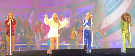 С концерта воссоединившихся Spice Girls ушли зрители