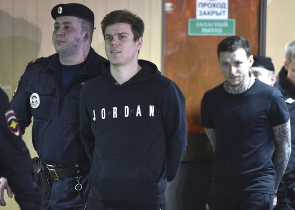 Адвокат: Кокорина и Мамаева никто в колонии не обидит – там полно болельщиков