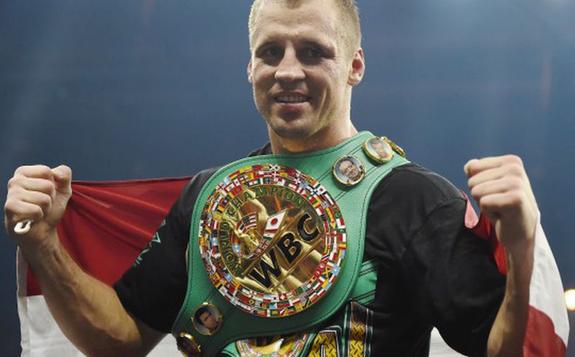 Польский боксер Гловацки желает провести бой-реванш с латвийским боксером Бриедисом