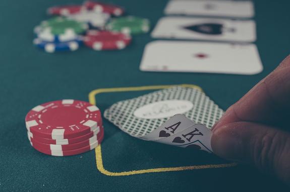 Зеленский захотел легализовать игорный бизнес