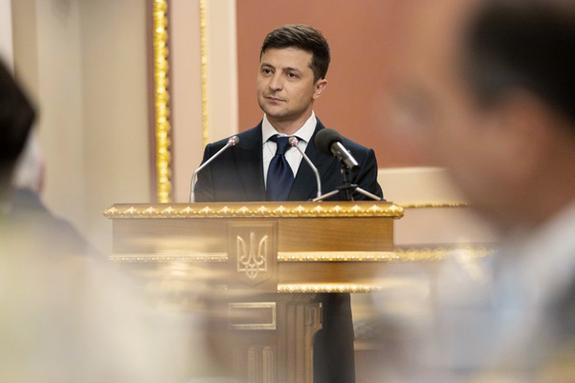 Зеленский лично рассказал, о чем говорил с Путиным по телефону