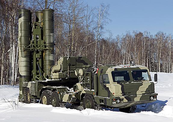 Россия начала поставки ЗРС С-400 в Турцию