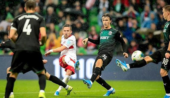 «Краснодар» побеждает «Спартак» 2:1