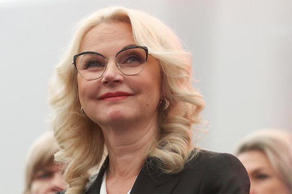 Татьяна Голикова порекомендовала медикам и учителям, недовольным условиями труда, уволиться