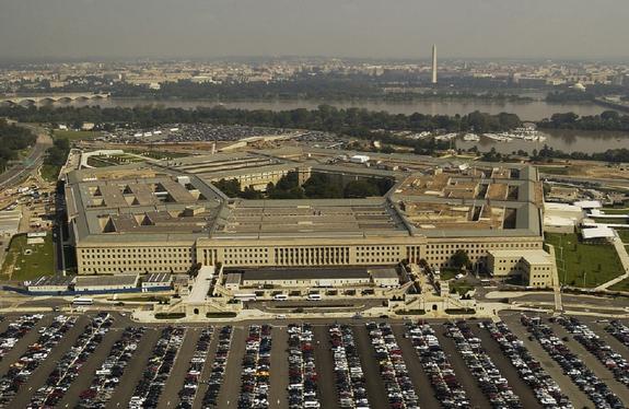 Глава Пентагона ответил на вопрос об импичменте Трампа по-русски