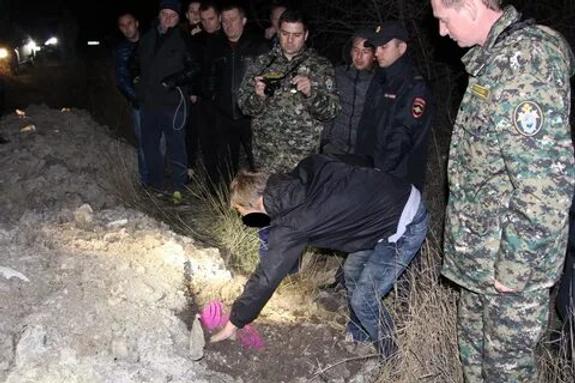 На видео отчим, убивший пятилетнюю Дашу, показывает, где спрятал тело малышки