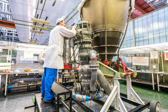 "Роскосмос" разработал схему двигателя для самолета, способного запускать ракеты в космос