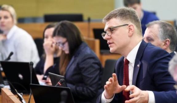 Будет ли отставка мэра Риги?