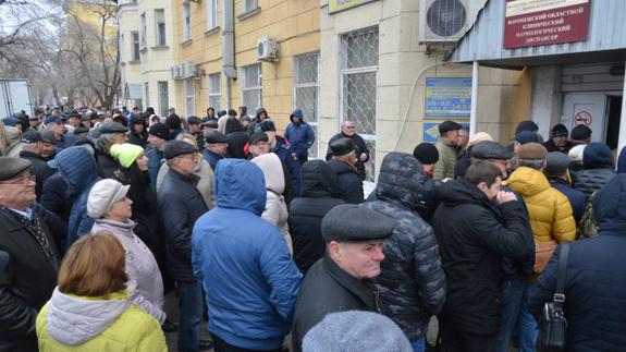 Ажиотаж в наркодиспансере г. Воронежа 21 ноября И что это было? Чушь какая-то?