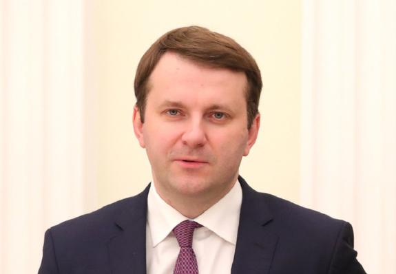 Орешкин заявил о потере первой половины 2020 года для потребительского спроса