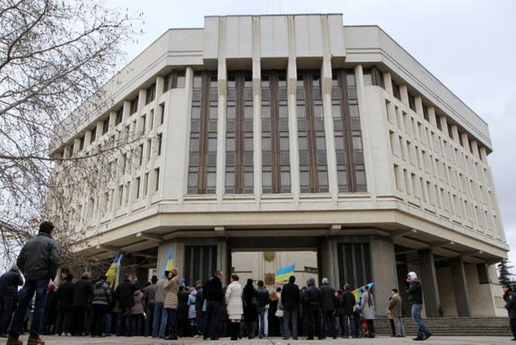 Что сейчас происходит в Крыму (текстовая трансляция, видеотрансляция)