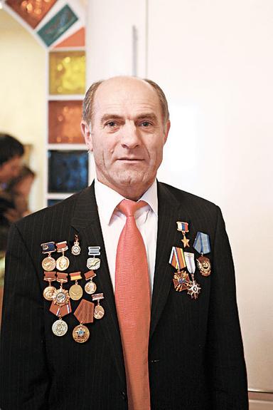 Мантуров подрезает крылья МАКСу