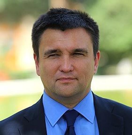 МИД Украины потребовал от РФ отменить призыв на службу в ВС граждан из Крыма