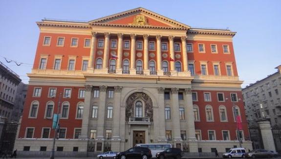 Рашкин попросил СК проверить расходы московской мэрии на благоустройство города