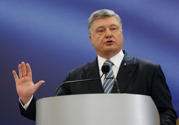 Порошенко подписал закон о языковых квотах на украинском телевидении