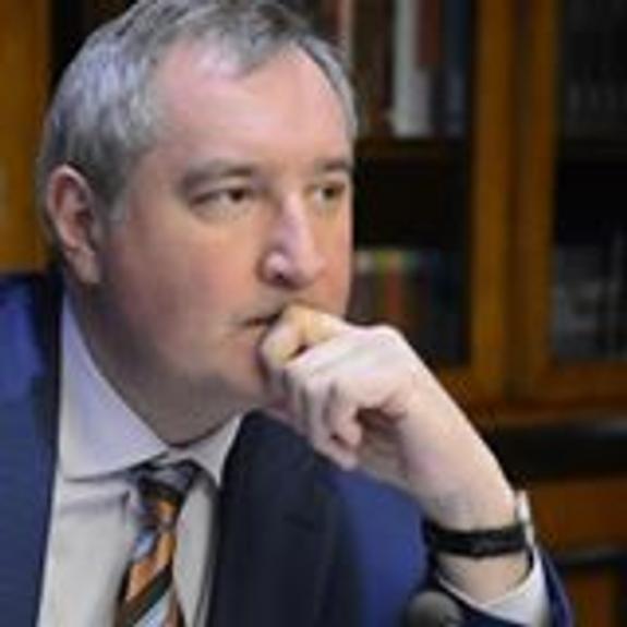 Рогозин удалил из соцсети угрозы румынским властям